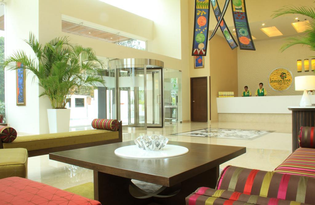 Lemon Tree Premier, Ulsoor Lake, Bengaluru Exterior photo