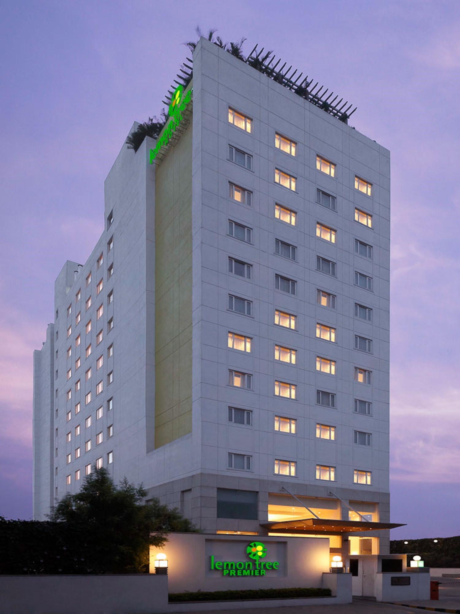Lemon Tree Premier, Ulsoor Lake, Bengaluru Exterior photo