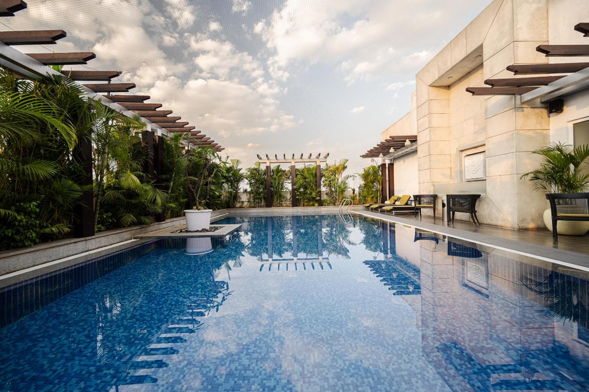 Lemon Tree Premier, Ulsoor Lake, Bengaluru Exterior photo