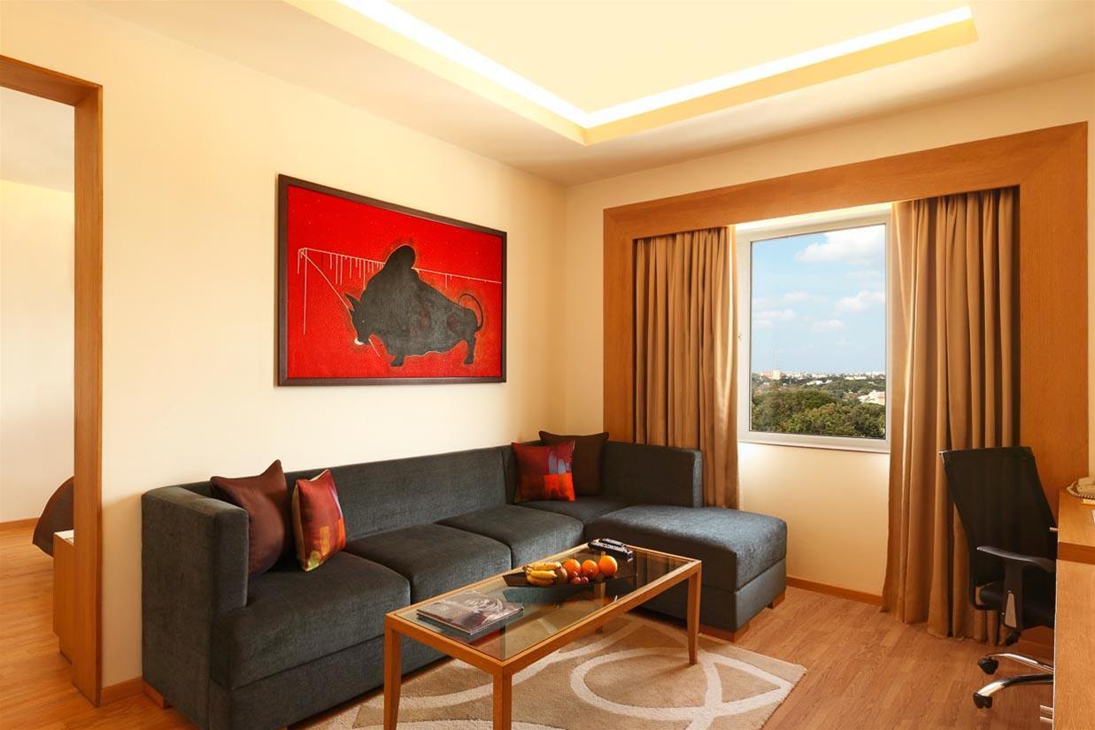 Lemon Tree Premier, Ulsoor Lake, Bengaluru Exterior photo
